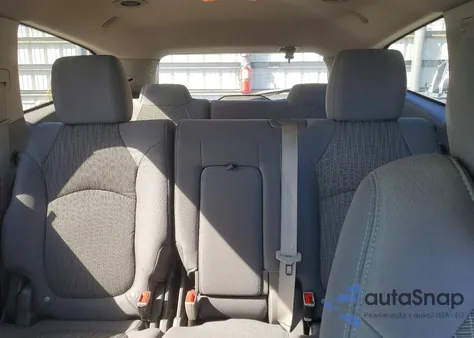 2015 Chevrolet Traverse Ls z USA, uszkodzony, nr VIN 1GNKRFED6FJ142229